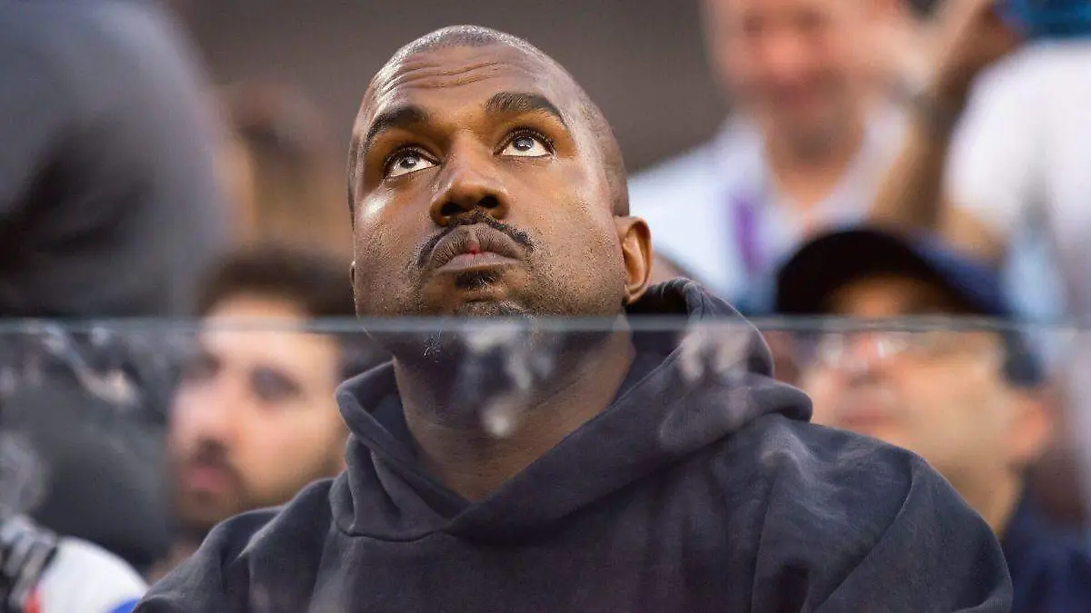 Expulsan a Kanye West de las oficinas de Skechers tras presentarse sin previo aviso